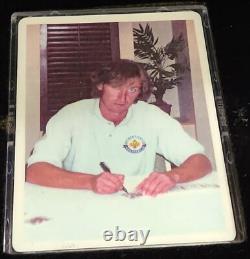 UD/Wayne Gretzky with2-Autographed Porcelain Signature Series-50/1000-with1979 RC/UG