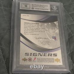 UPPER DECK 03-04 SP Game Used Edition Signers WAYNE GRETZKY #SPSWG RANGERS AUTO