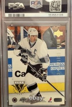 Upper Deck 1995 Wayne Gretzky 5th Anniversary #222 PSA Graded 3-Card Lot
