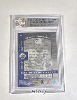 Upper Deck 1999-00 Wayne Gretzky Jersey Fusion Game Used Patch BGS