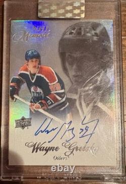 Upper Deck 2020-21 Clear Cut NHL Memoirs Wayne Gretzky Autograph Oilers