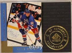 Upper Deck 98-99 SP Wayne Gretzky Unredeemed Hard Signed Auto SPA7 Rangers