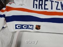 Upper Deck Authentic WAYNE GRETZKY Signed Jersey 404/499 Oilers Stanley Cup