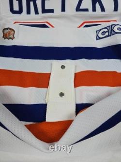 Upper Deck Authentic WAYNE GRETZKY Signed Jersey 404/499 Oilers Stanley Cup