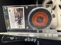 Upper Deck Los Angeles Kings Wayne Gretzky NHL Official Puck & Card Display Case