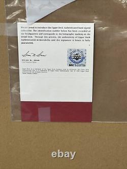 Upper Deck UDA Wayne Gretzky Signed & Framed 12 x 18 Photo Limited # 138 of 300
