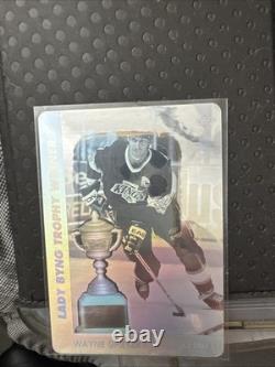 Upper Deck Wayne Gretzky Lady Byng Trophy Winner HOLOGRAM Upper Deck Wayne Gretzky Lady Byng Trophy Winner HOLOGRAM