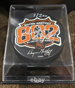 WAYNE GRETZKY 802 Autograph UDA Puck 1/200 Upper Deck COA & Case Ovechkin 895