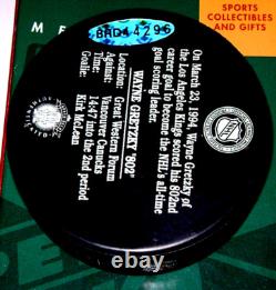 WAYNE GRETZKY 802 Autograph UDA Puck 1/200 Upper Deck COA & Case Ovechkin 895