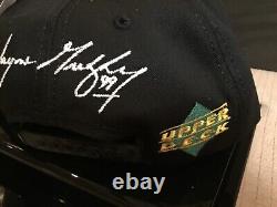 WAYNE GRETZKY 802 GOALS SCORED SIGNED UPPER DECK CAP HAT LE #20/99 UDA FoD COA