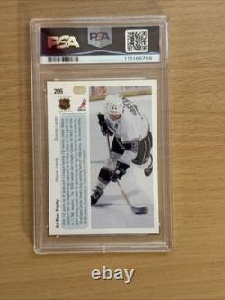 WAYNE GRETZKY AUTOGRAPHED 1990 UPPER DECK ART ROSS TROPHY WINNER PSA NM 7 Auto10