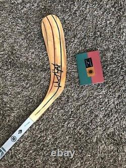 WAYNE GRETZKY AUTOGRAPHED Easton Game Model STICK UDA AUTHENTICATED COA G. O. A. T