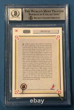 WAYNE GRETZKY Signed 1991-92 UPPER DECK Card #38 Beckett Slabbed GRADED 10