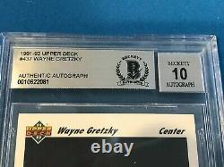 WAYNE GRETZKY Signed 1991-92 UPPER DECK Card #437 Beckett Auto GRADED 10