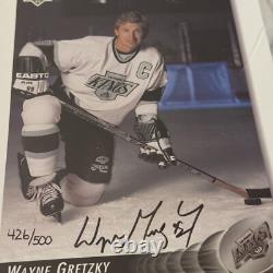 WAYNE GRETZKY Signed 1992 UPPER DECK Autograph AUTO 8x10 Photo 426/ 500