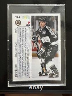 Wayne Gretzky 1992 UPPER DECK #435 Auto. Authenticity Guarantee