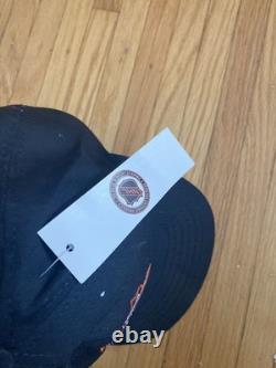 Wayne Gretzky 1994 Upper Deck Auth 802 All-Time NHL Goal Scorer Comm Hat New