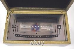 Wayne Gretzky 2000 Upper Deck The Master Collection Complete Box Set /150 Auto