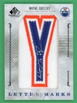 Wayne Gretzky 2006-07 Upper Deck SPGU Letter Marks Y' /50 #LM-WG