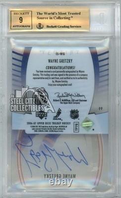Wayne Gretzky 2006 Upper Deck Trilogy Ice Scripts Autograph Card #IS-WG BGS 9.5