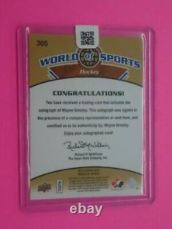 Wayne Gretzky 2010 UPPER DECK WORLD OF SPORTS AUTO Card #305