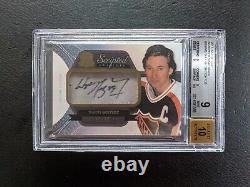 Wayne Gretzky 2011-12 The Cup Scripted Swatches /35 Patch Auto BGS 9 MINT+