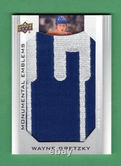 Wayne Gretzky 2013-14 Upper Deck Edmonton Oilers Monumental Emblems #ME-WG