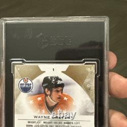Wayne Gretzky 2015-16 Upper Deck The Cup GOLD SPECTRUM /12 ON CARD AUTO SGC 8.5
