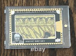 Wayne Gretzky 2015 Upper Deck Master Collection Gold Logo Patch Lc-2 02/25