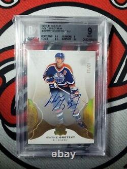 Wayne Gretzky 2016-17 Upper Deck The Cup Gold Rainbw Foil Auto #/12 Bgs 9