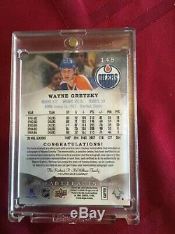 Wayne Gretzky 2016 Upper Deck Artifacts Autographed/ Double Jersey Card # to 25