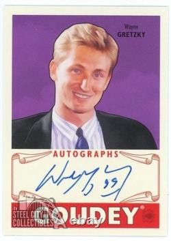 Wayne Gretzky 2016 Upper Deck Goodwin Champions Goudey Autograph Card #GA-WG