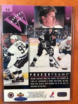Wayne Gretzky 95-96 Upper Deck Freeze Frame #F2 Autograph 26/500 Jumbo card