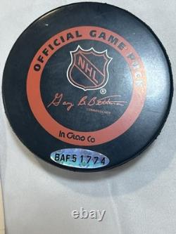 Wayne Gretzky'99 All Star Game LIMITED Autographed Framed Puck with Upper Deck