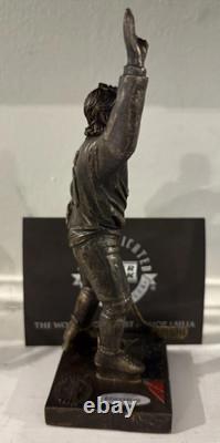 Wayne Gretzky #99 Signed Mini Kings STATUE Upper Deck Authenticated UDA Auto