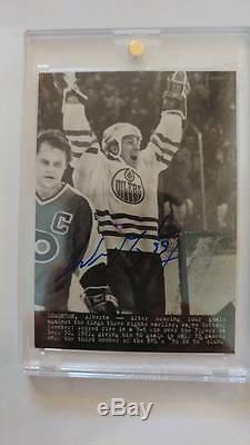 Wayne Gretzky Autograph 2014-15 UD Upper Deck Masterpieces 194 Wire Photo AU