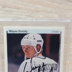 Wayne Gretzky Autographed 1990 Upper Deck Los Angeles Kings Hockey Card 54