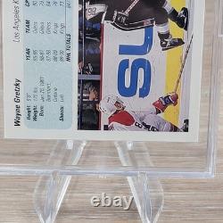 Wayne Gretzky Autographed 1990 Upper Deck Los Angeles Kings Hockey Card 54