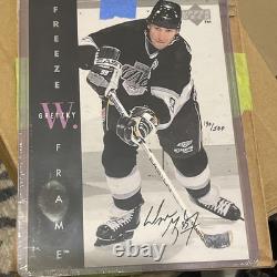 Wayne Gretzky Autographed 1995 Upper Deck Freeze Frame Card 190/500