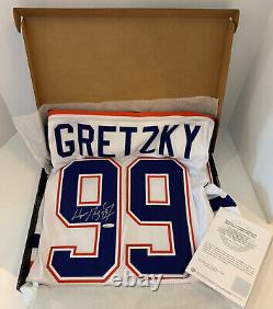 Wayne Gretzky Autographed Edmonton Oilers hockey jersey signed Upper Deck UDA