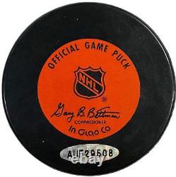 Wayne Gretzky Autographed Official Hockey Puck (Upper Deck)