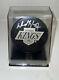 Wayne Gretzky Autographed Official Puck Uda (upper Deck Authenticated) Kings