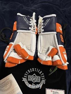 Wayne Gretzky Autographed Replica Jofa Right Hand Glove