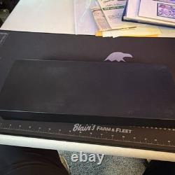 Wayne Gretzky Autographed Signature Series 299/1000 2 Autos In Wooden Box