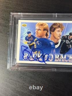 Wayne Gretzky & Brett Hull Dual Autograph 1992 Upper Deck #423 BGS 8.5 Auto 9