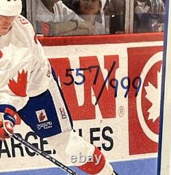 Wayne Gretzky Canada Cup Autographed Upper Deck 557/999 New in Glass Case