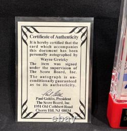 Wayne Gretzky Canada Cup Autographed Upper Deck 557/999 New in Glass Case