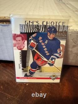 Wayne Gretzky Card Lot (5) Score Record Setters, All-Star, Upper Deck GM's Cho