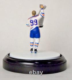 Wayne Gretzky Edmonton Oilers NHL Hockey UD Authentic Collectible Tribute 1999 Wayne Gretzky Edmonton Oilers NHL Hockey UD Authentic Collectible Tribute 1999