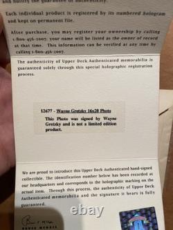 Wayne Gretzky LA Kings Signed 16x20 Framed Photo UDA COA High Grade Signature